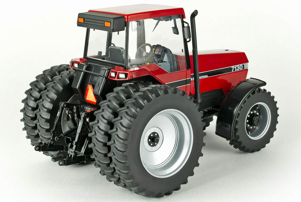 Case/ih 7130 Magnum FWA tractor with rear duals prestige series