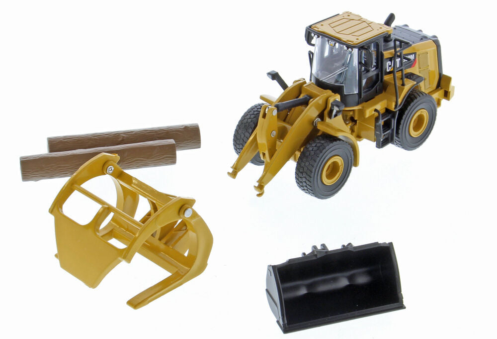Caterpillar 950M log loader with interchangeable bucket