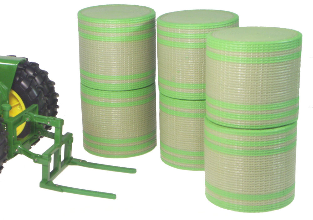 Ertl round bale mover with 6 net-wrapped bales