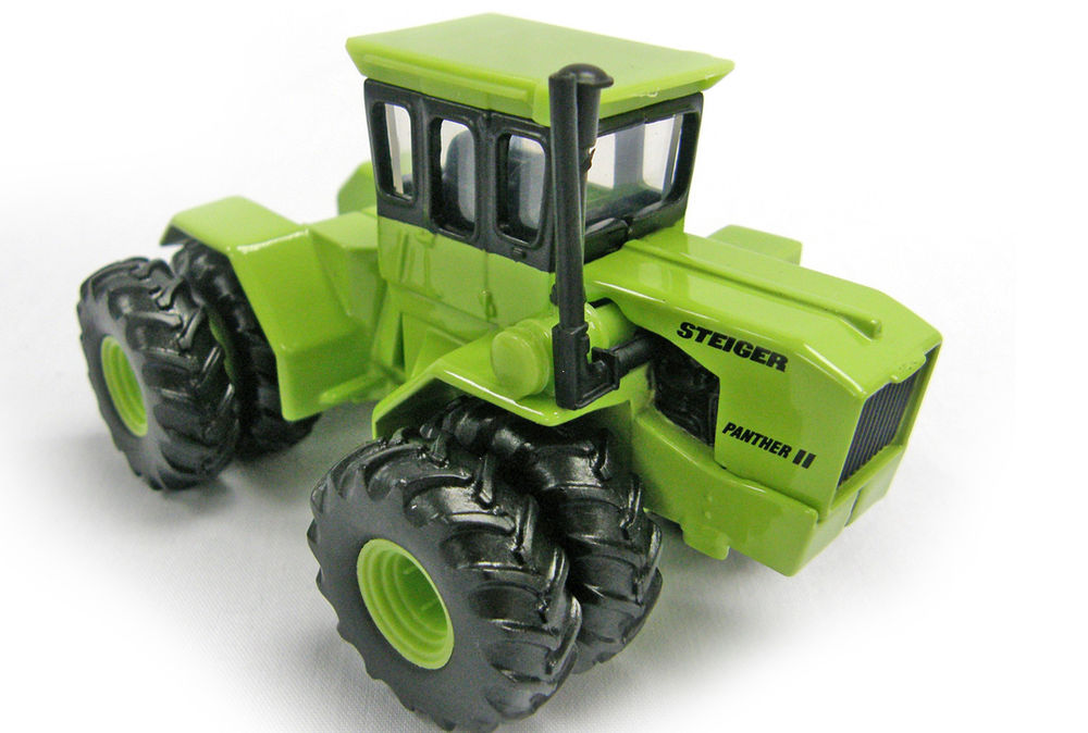 Steiger panther ii 4WD tractor with duals
