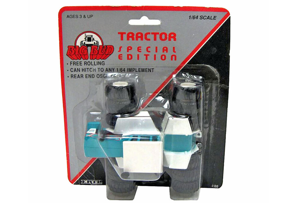 BIG BUD 370 4WD TRACTOR on TRIPLES  Special Edition   Very rare model scale model by Collector Models