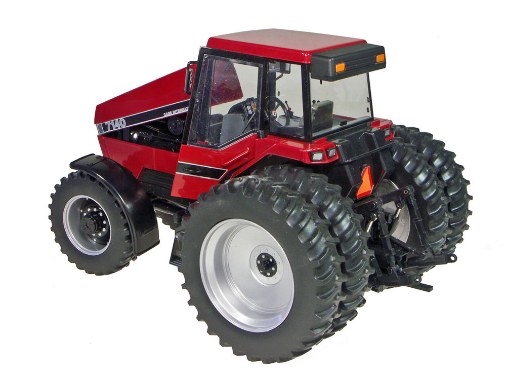 CASEIH 7140 MAGNUM FWA with rear duals   Special Edition  very detailed scale model by Collector Models