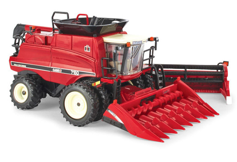 CASEIH 7150 HEADER wit 32 ft Grain head + 8 Row Corn Head  Authentics No 10 scale model by Collector Models