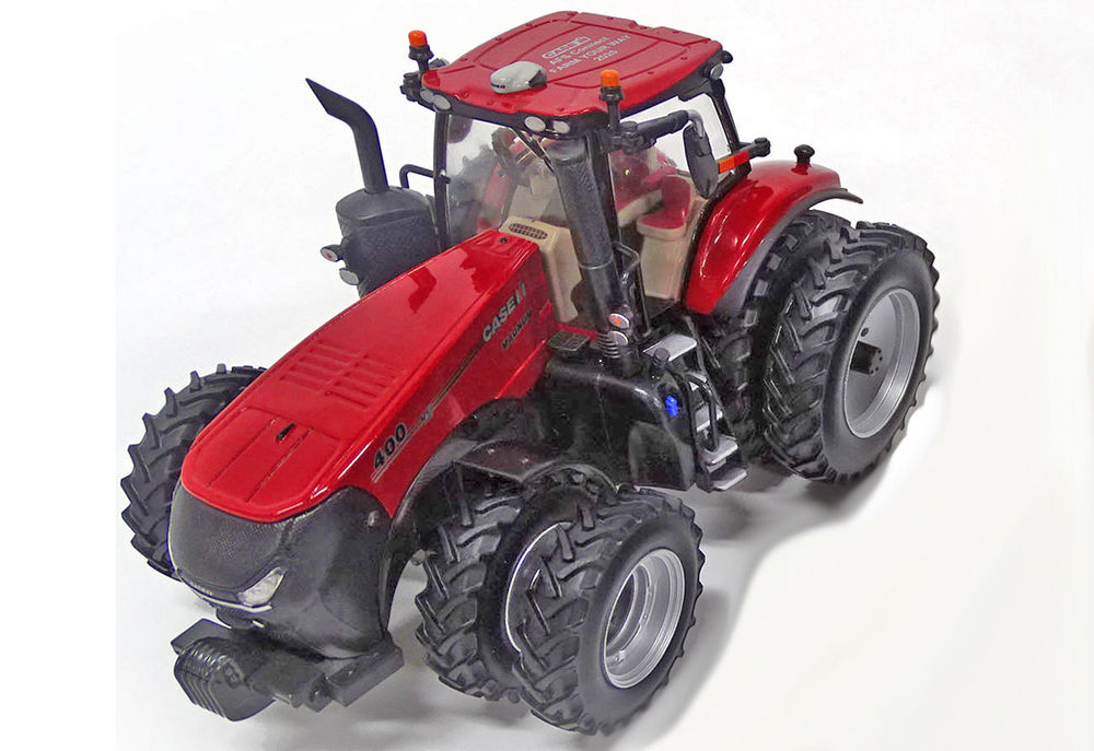 CASEIH MAGNUM 400 TRACTOR with Frt + Rr Duals  Intro Edition scale model by Collector Models