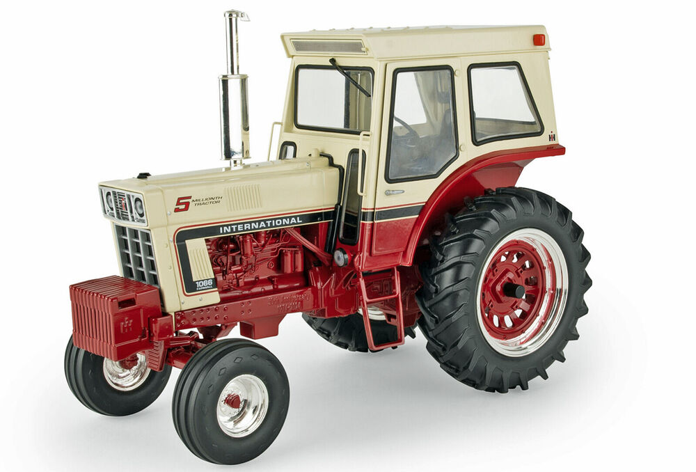 IH 1066 TRACTOR 5 MILLIONTH  50th Anniversary edition  Precision model scale model by Collector Models