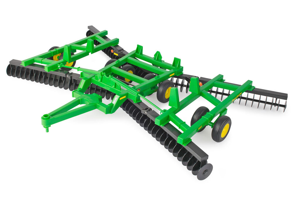 JOHN DEERE 637 FLEX FOLD TANDEM DISC  Big Farm series this is a LARGE model scale model by Collector Models
