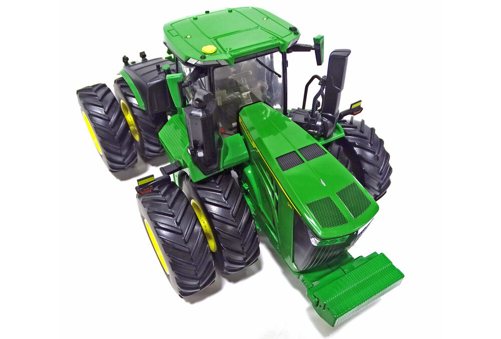 JOHN DEERE 9R 640 4WD TRACTOR on DUALS  Prestige series scale model by Collector Models