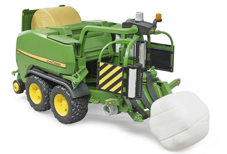JOHN DEERE C441 R ROUND BALER with BALE WRAPPER + BALES scale model by Collector Models