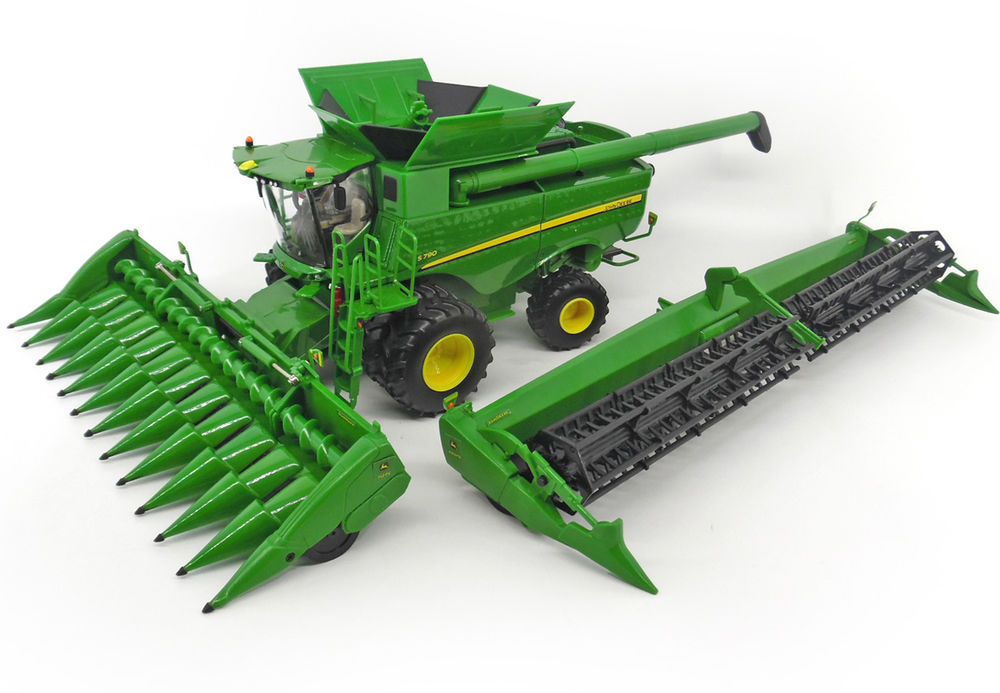 JOHN DEERE S790 HEADER w 40Ft DRAPER + 12 ROW CORN FRONTS   Prestige Edition scale model by Collector Models