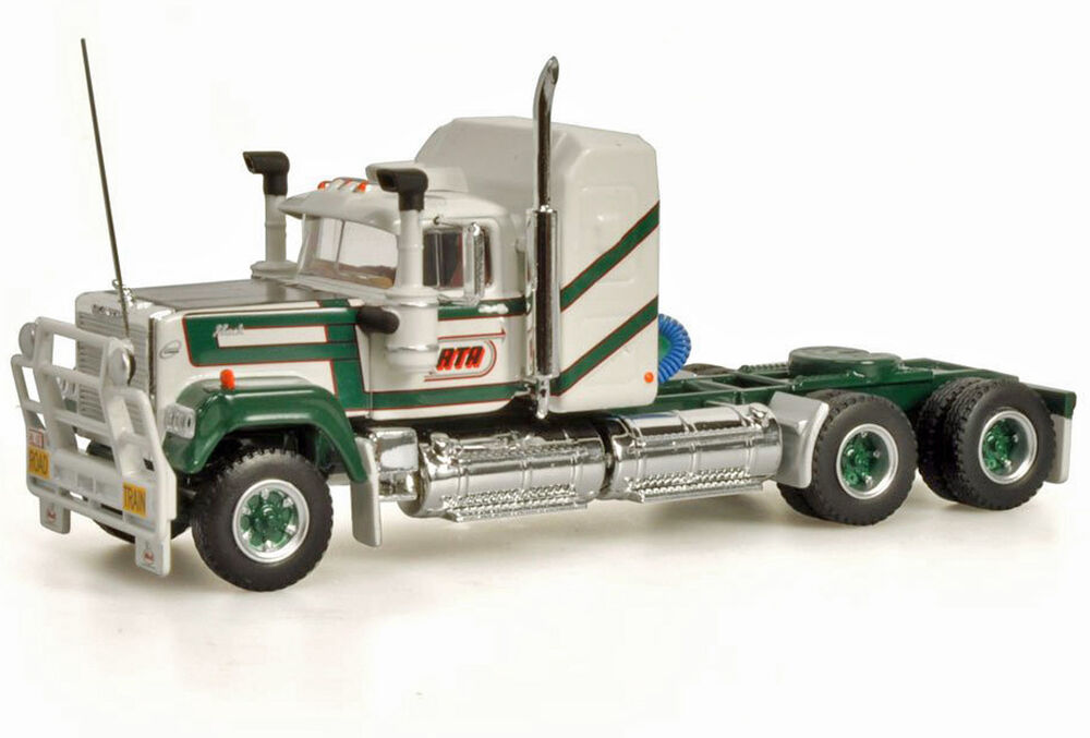 MACK SUPERLINER ROAD TRAIN CATTLE TRUCK with 2 TRAILERS  bluewhite scale model by Collector Models