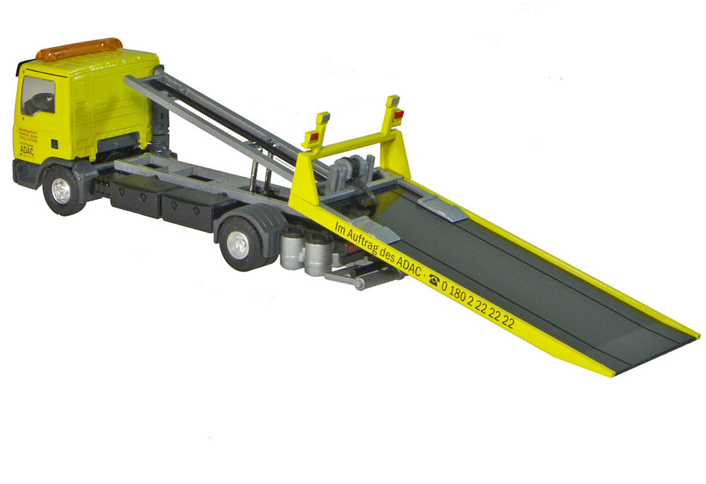 MAN TGL TILT BED ROLL BACK TOW TRUCK  Very Detailed scale model by Collector Models