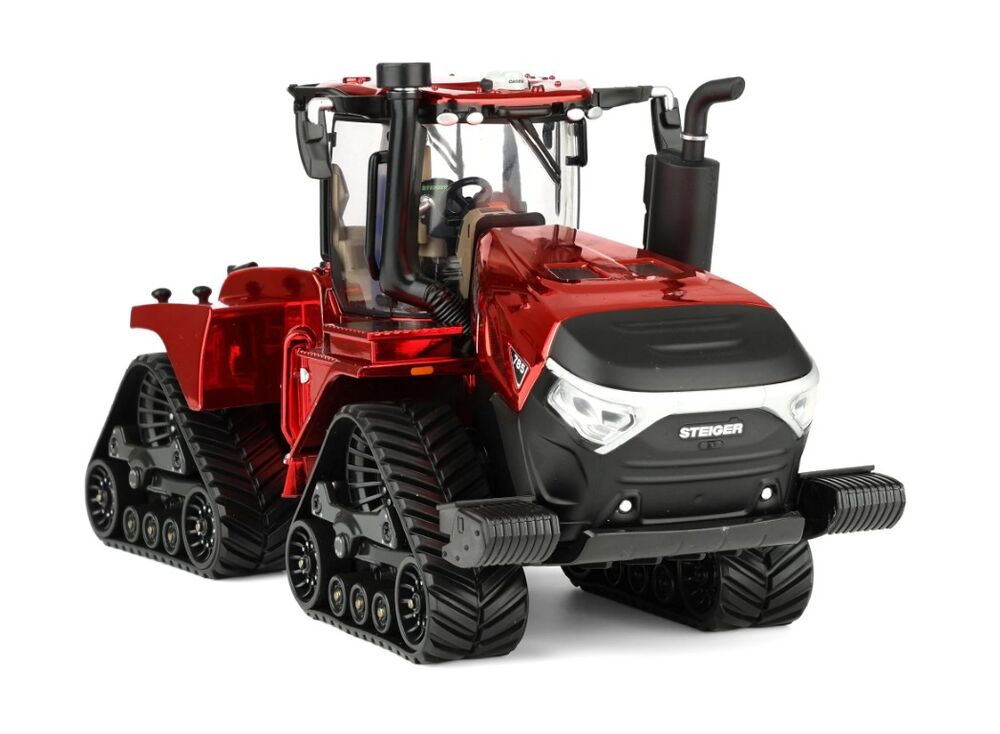 RED CHROME CHASE MODEL CASE IH Steiger 785 Quadtrac  2025 Farm Show scale model by Collector Models