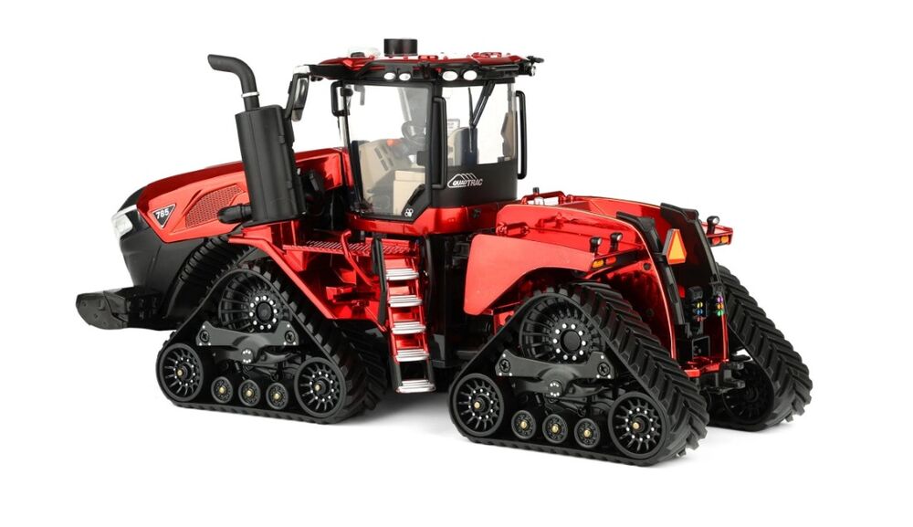 RED CHROME CHASE MODEL CASE IH Steiger 785 Quadtrac  2025 Farm Show scale model by Collector Models
