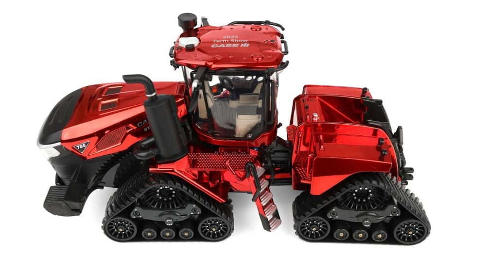 RED CHROME CHASE MODEL CASE IH Steiger 785 Quadtrac  2025 Farm Show scale model by Collector Models