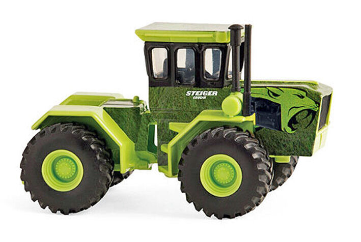 STEIGER COUGAR 4WD TRACTOR Wild About Steiger graphics   Limited Edition scale model by Collector Models