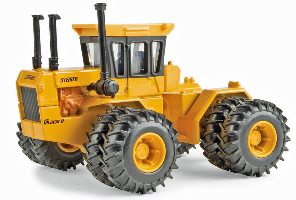 STEIGER SUPER WILDCAT SERIES II 4WD INDUSTRIAL TRACTOR on duals scale model by Collector Models