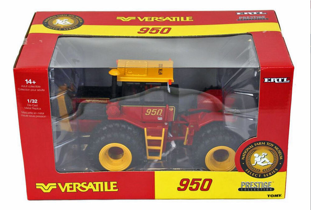 VERSATILE 950 4WD TRACTOR on DUALS  2022 NFTM Edition  very limited scale model by Collector Models