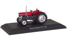 MASSEY FERGUSON 135 TRACTOR    very detailed