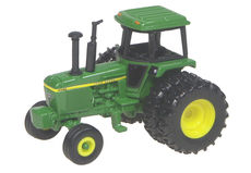 JOHN DEERE 1973 4430 TRACTOR with Duals