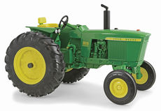 JOHN DEERE 3020 TRACTOR with wide front axle