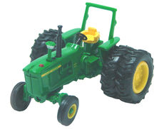 JOHN DEERE 4020 TRACTOR with DUALS