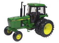 JOHN DEERE 4450 TRACTOR   'Precision Elite' Series, No 1