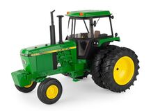 4450 Tractor with 2WD & Cab
