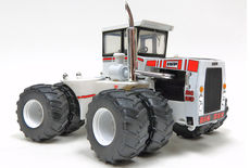 BIG BUD 525/50 4WD TRACTOR with DUALS   very detailed