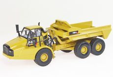 CATERPILLAR 740EB ARTICULATED DUMP TRUCK (EJECTOR)