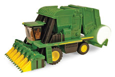 JOHN DEERE 7760 COTTON PICKER  (new version)