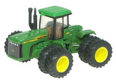 JOHN DEERE 9620 4WD TRACTOR with DUALS