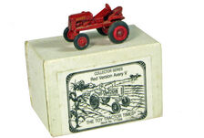 AVERY MODEL V TRACTOR