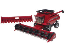 CASE/IH 8120 HEADER with GRAIN and CORN FRONTS