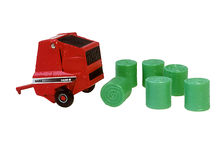 CASE/IH 8455 ROUND BALER with 6 BALES