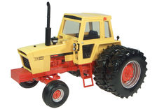 CASE 1370 TRACTOR wirh DUALS  (Desert Sand) Coll. Ed.