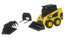 CATERPILLAR 226 SKID STEER LOADER w/ interchangeable heads