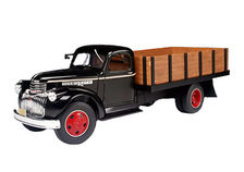 CHEVROLET 1946 TIPPING GRAIN TRUCK (Black)