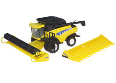 NEW HOLLAND CR9070 HEADER