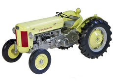 FERGUSON 40 TRACTOR     Precision quality model