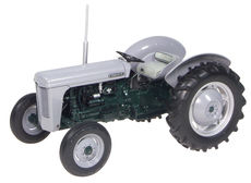 FERGUSON TO35 TRACTOR  (Grey and Green Fergy)   very detailed
