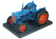 FORDSON DEXTA  Highly detailed, limited production of 300.