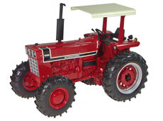 IH 1066 FWA TRACTOR   Prestige Series