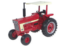IH 966 TRACTOR with ROPS   Dealer Edition