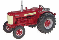 IH W450 TRACTOR     High Detail