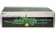 JOHN DEERE 214T SQUARE BALER   Precision Classic No. 11