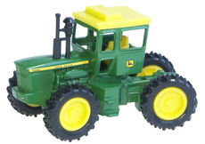 JOHN DEERE 7020 4WD TRACTOR