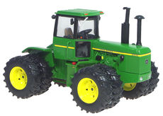 JOHN DEERE 8630 4WD with DUALS   Limited Edition