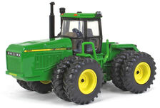 JOHN DEERE 8960 4WD TRACTOR with DUALS   2021 Farm Toy Show edition
