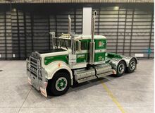 KENWORTH W900 DOOLANS 