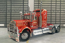 KENWORTH W900 PRIME MOVER    Hicks Transport livery
